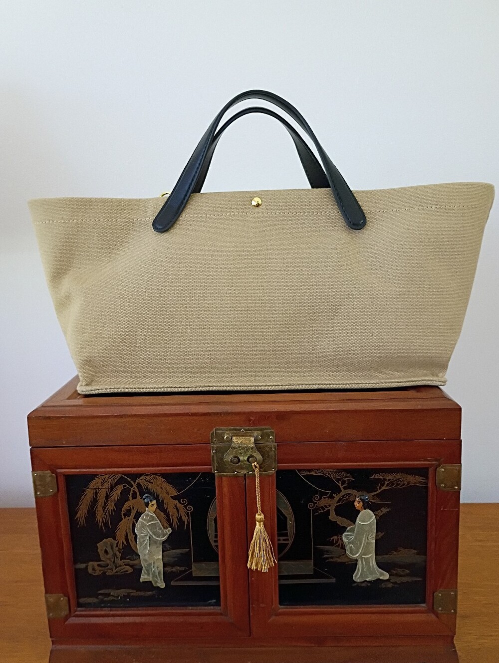 Designer Style East West Canvas Tote Shoulder Bag and Cosmetic Pouch